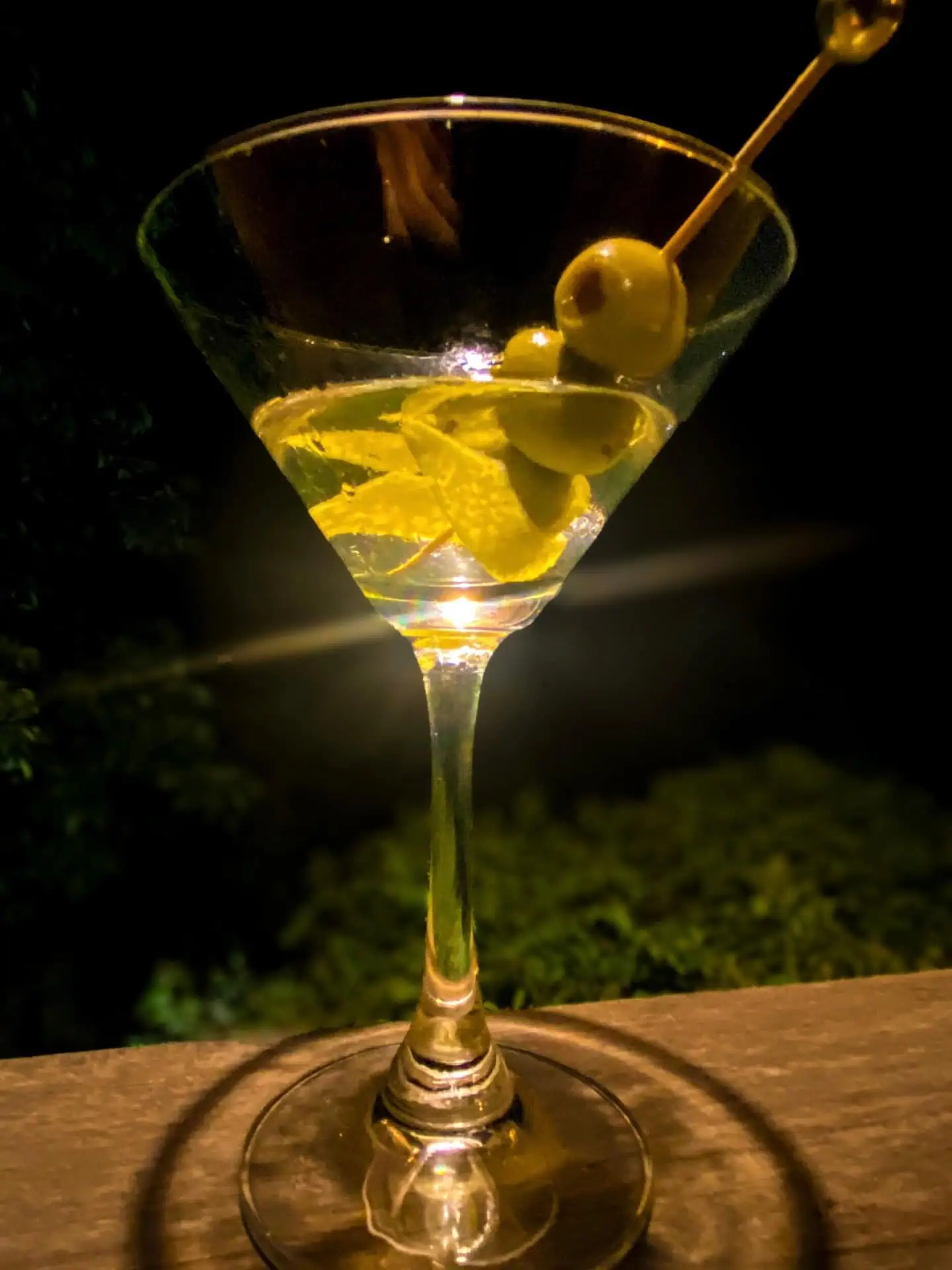 Martini cocktail at The Gold Bar Koh Tao